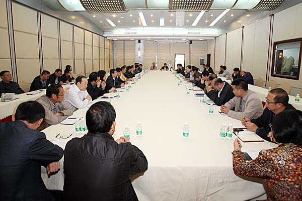集團(tuán)黨委學(xué)習(xí)習(xí)總書(shū)記在河北省委常委班子專題民主生活會(huì)的講話