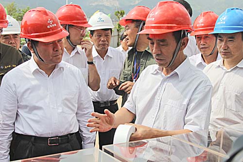 云南省省委副書記、省長李紀(jì)恒到昆明紐米科技調(diào)研