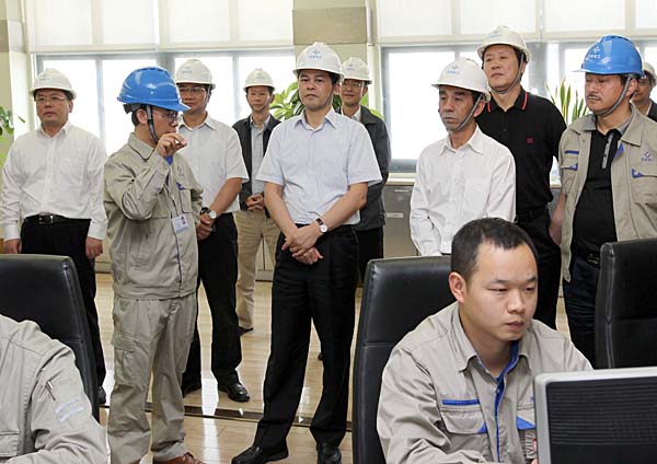 陳豪到云銅集團和云天化集團調研